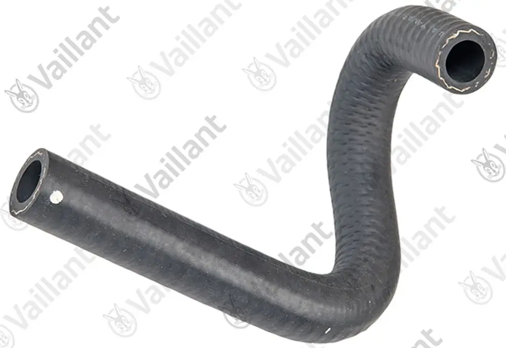 Schwarzer Gummischlauch mit zwei offenen Enden, gebogen. Produkt von Vaillant, möglicherweise für Heizungs- oder Sanitärinstallationen.